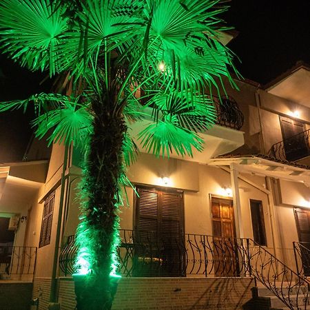 Βastasio Apartments Pefkochori Exterior foto